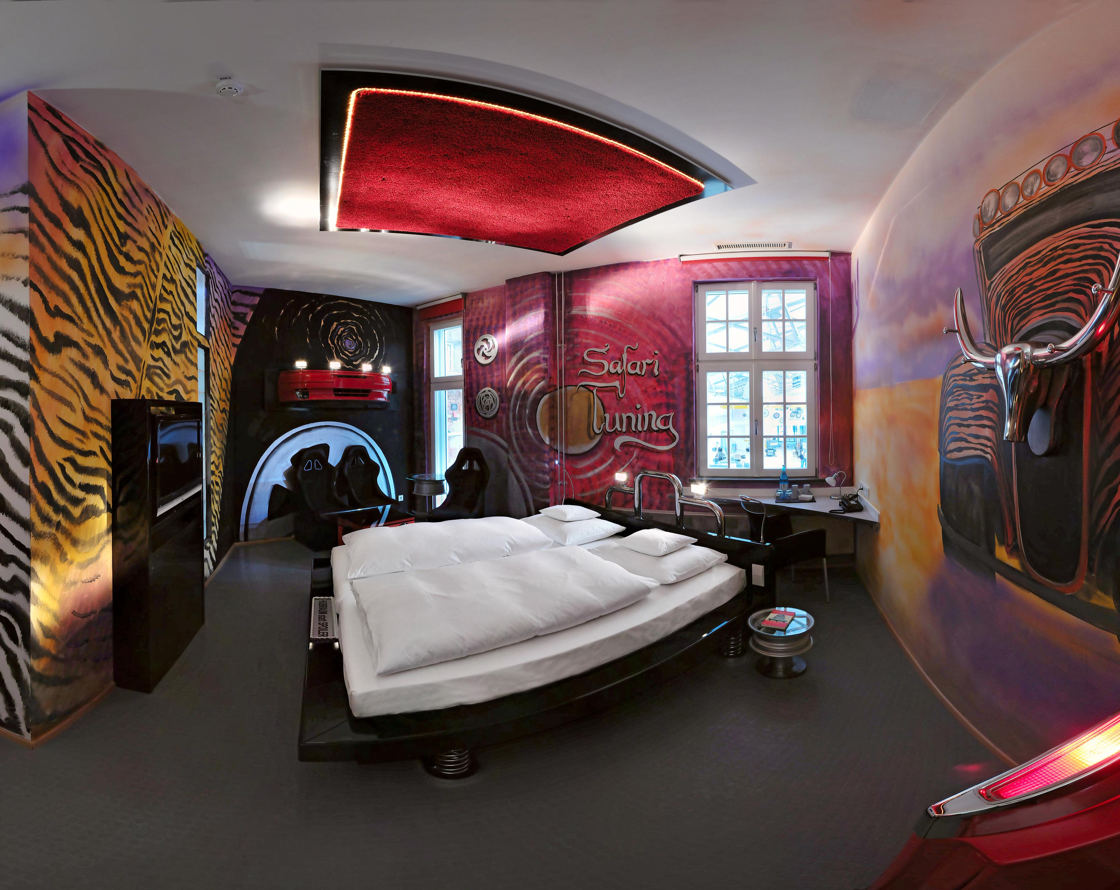 V8 Hotel Classic Motorworld Region Stuttgart Boeblingen Luaran gambar