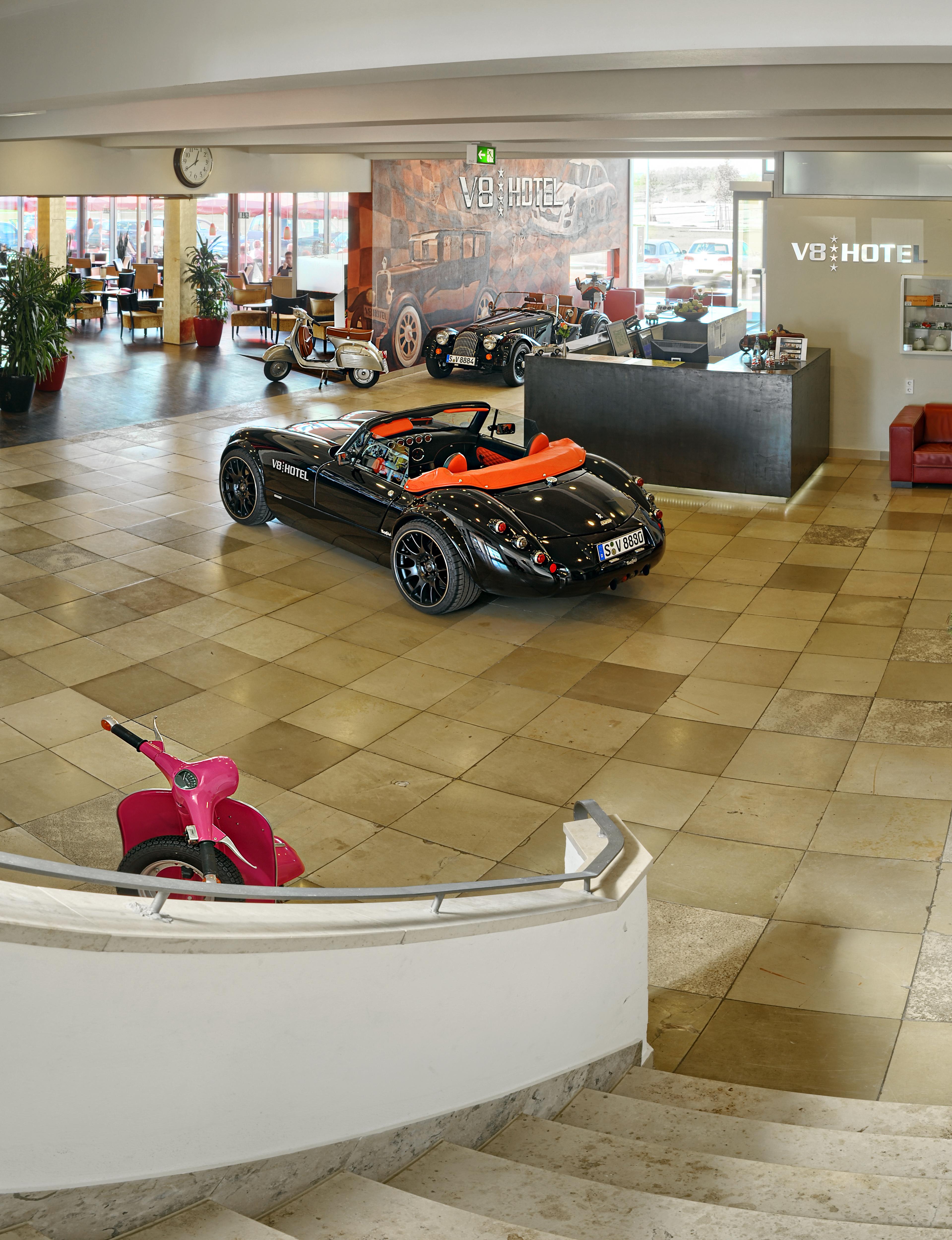 V8 Hotel Classic Motorworld Region Stuttgart Boeblingen Luaran gambar